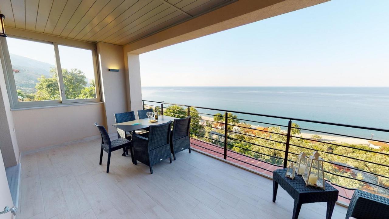 Kallia Suites- Chorefto エクステリア 写真