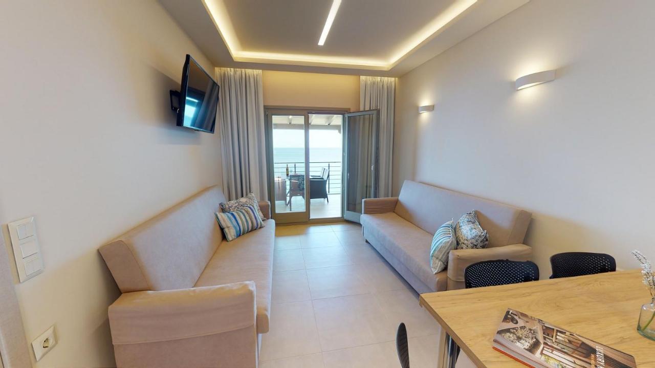 Kallia Suites- Chorefto エクステリア 写真