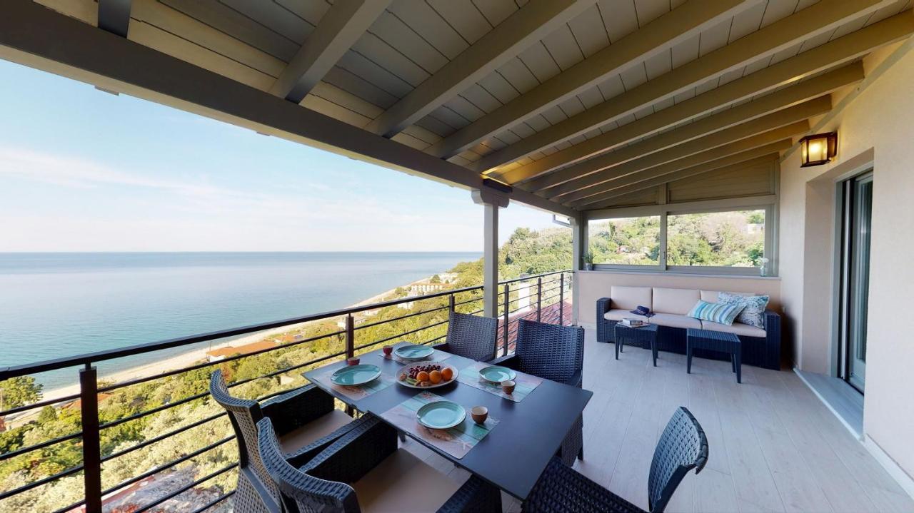 Kallia Suites- Chorefto エクステリア 写真