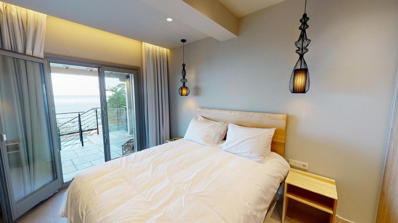 Kallia Suites- Chorefto エクステリア 写真